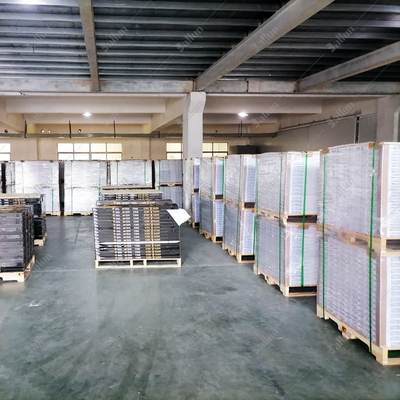 Customized Color Waterproof Wood Plastic Tile Click Lock Flooring with Unilin Click System
