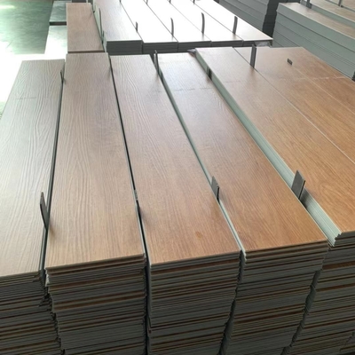 Indoor 5mm SPC Vinyl Planks with Embossed and Scratch Resistant Surface Treatment