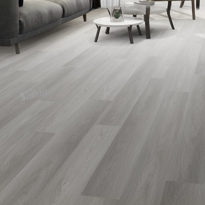 Luxury Interlocking SPC Oak Parquet Vinyl Plank Flooring with UV Coating 4mm 5mm 8mm